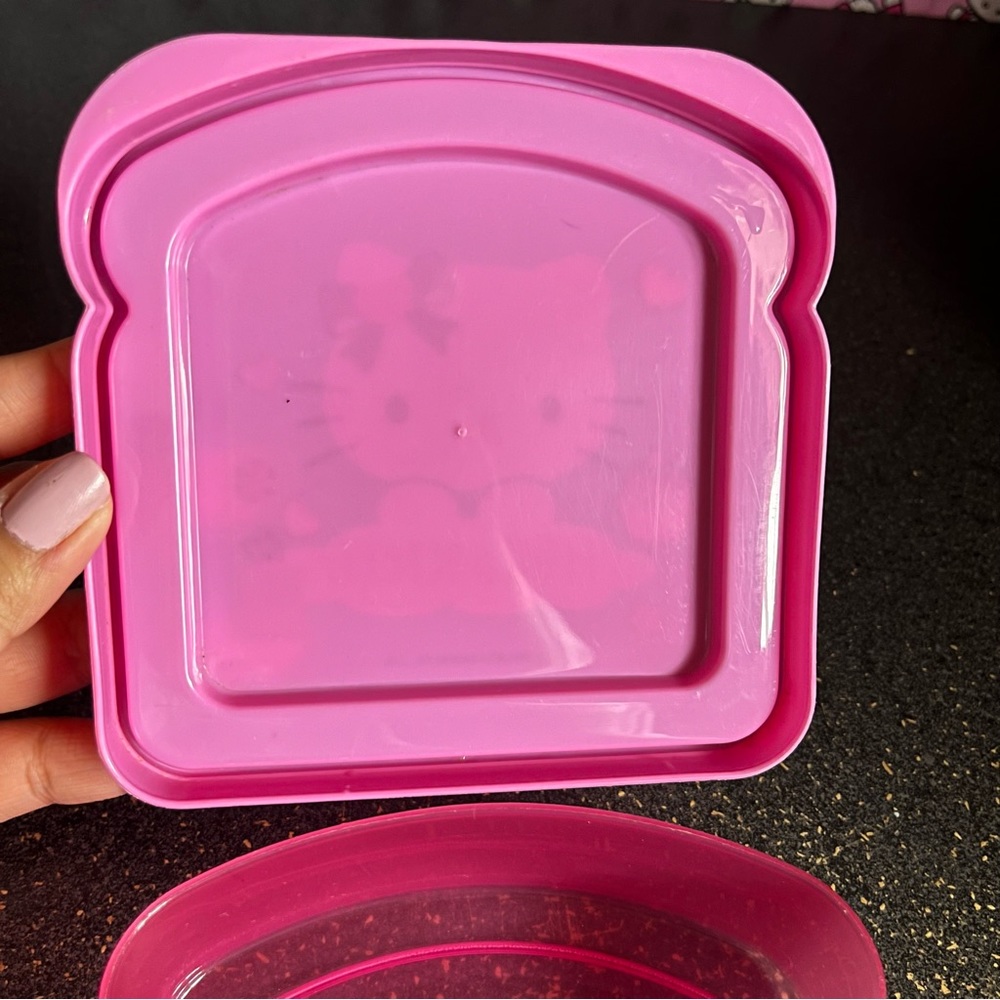 Hello Kitty Container - Picture 6 of 8